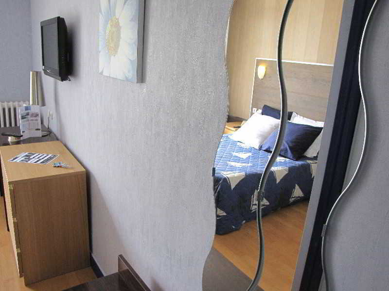 Breizh Hotel Crach ภายนอก รูปภาพ