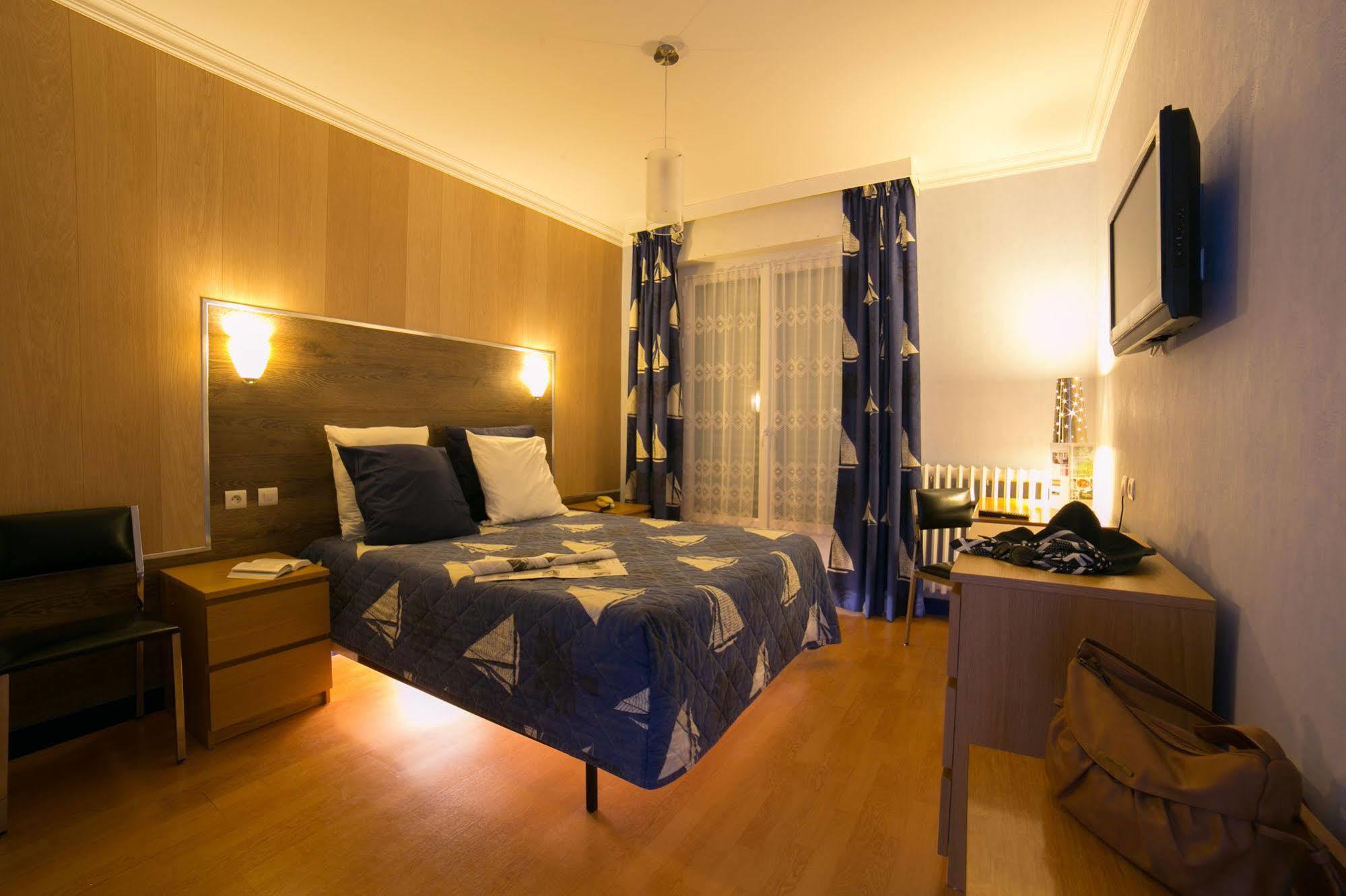Breizh Hotel Crach ภายนอก รูปภาพ