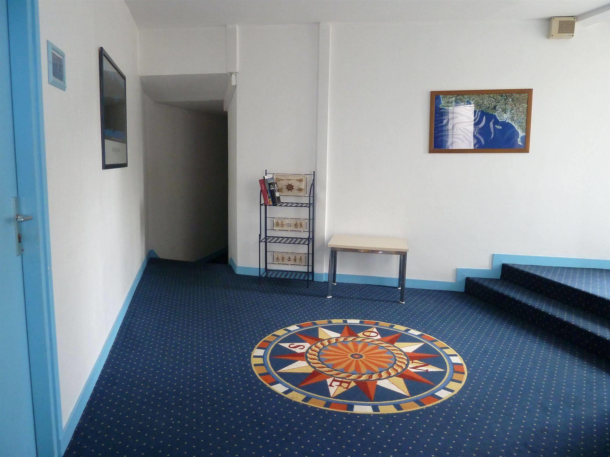 Breizh Hotel Crach ภายนอก รูปภาพ